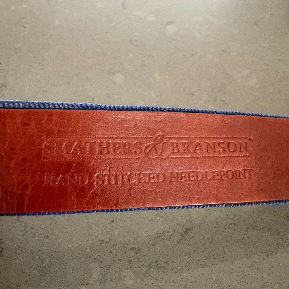Smathers & Branson Mens Golf Needlepoint Belt Blue Leather Brass Buckle Size 42